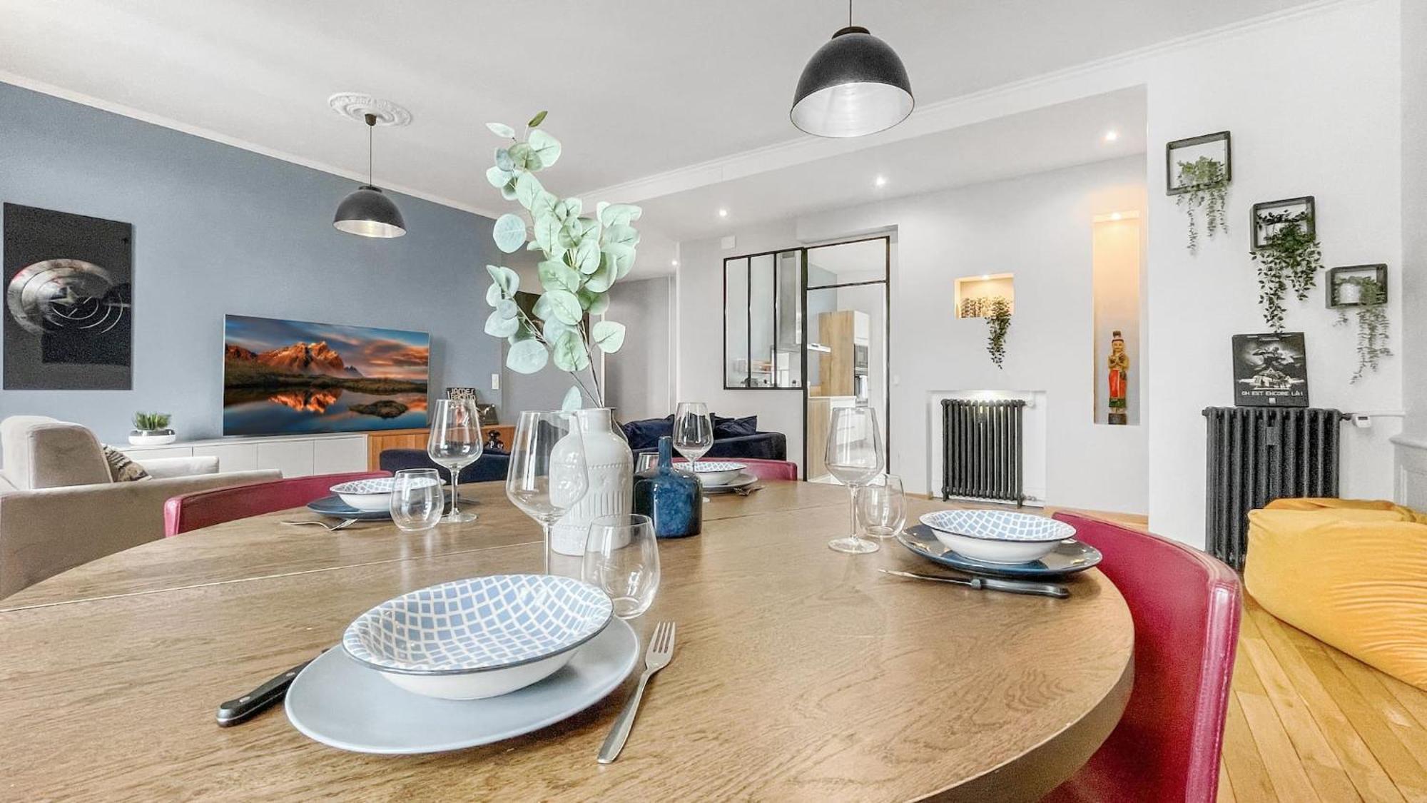 Homey Awesome - Proche Gare Et Tram - Centre-Ville - Balcon Prive - Wifi Gratuit Annemasse Luaran gambar