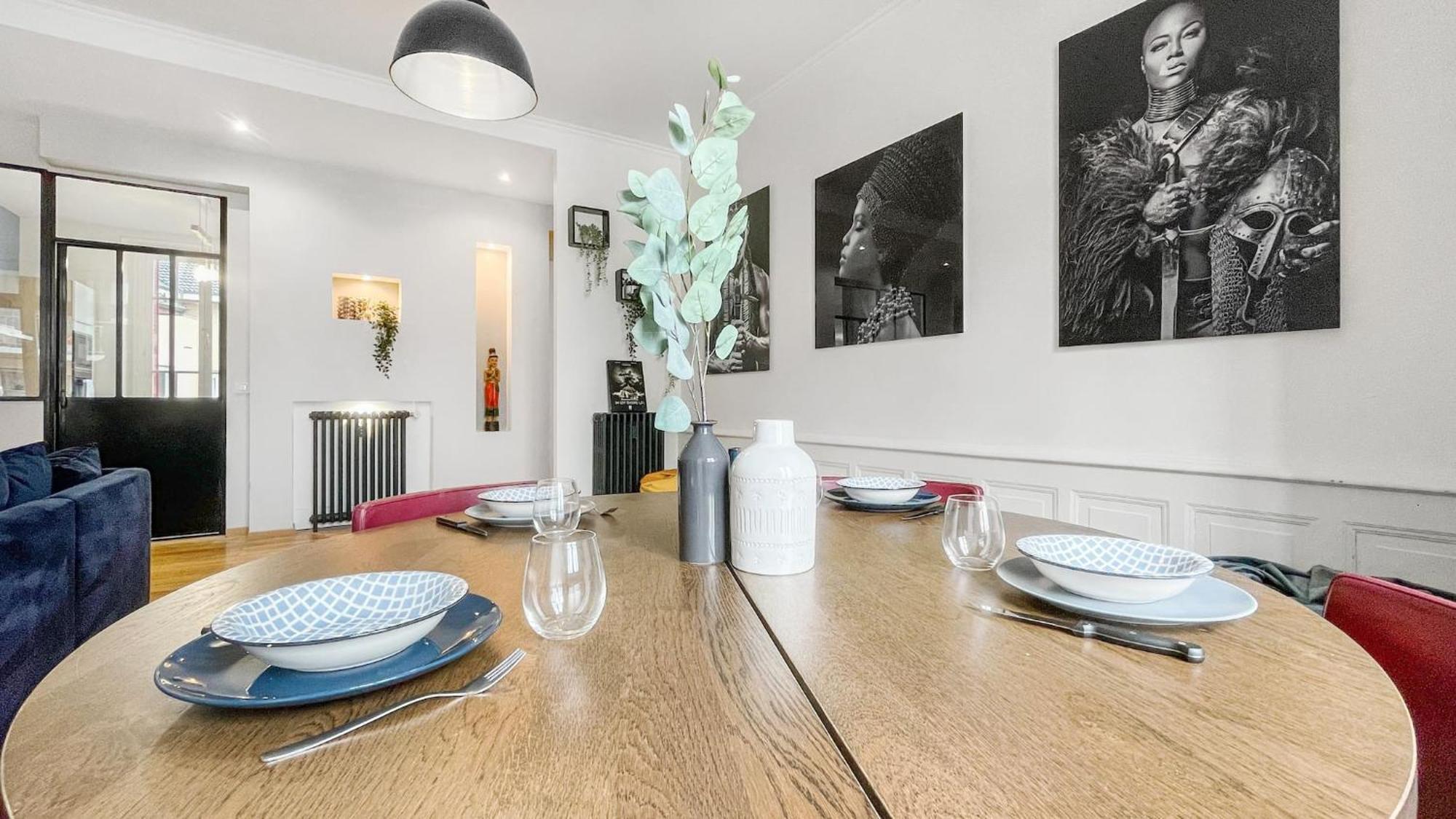 Homey Awesome - Proche Gare Et Tram - Centre-Ville - Balcon Prive - Wifi Gratuit Annemasse Luaran gambar